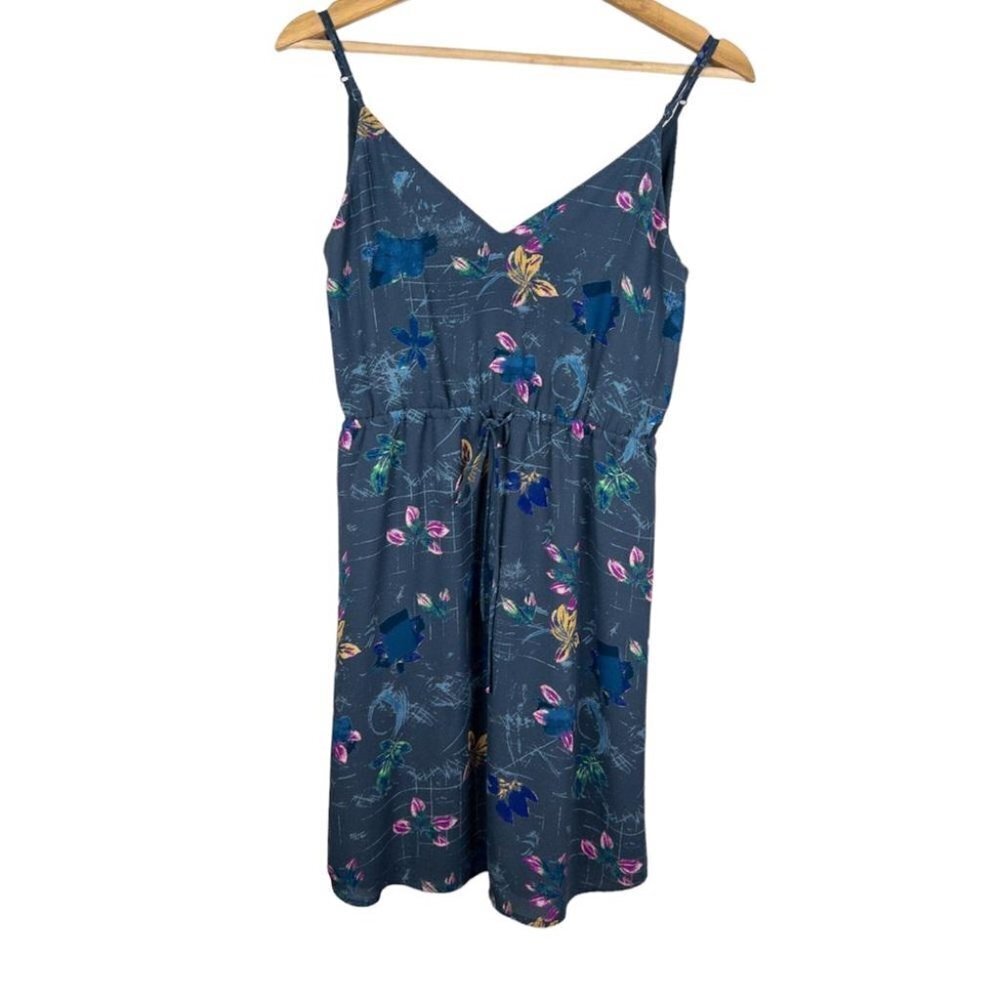 𝅺Aritzia Babaton Womens Size XS Casimir Dress Grey Floral Sundress Cottagecore